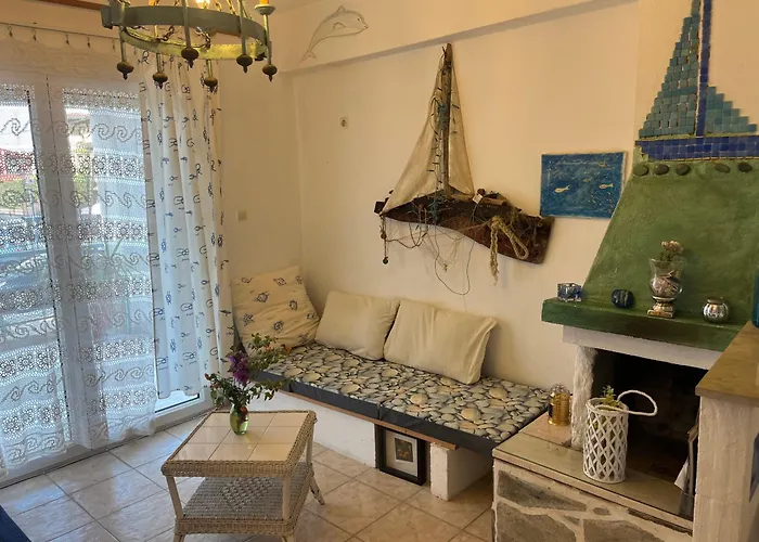 Pefkoxori Maisonette 250m From The Sea With Garden And Parking Appartement