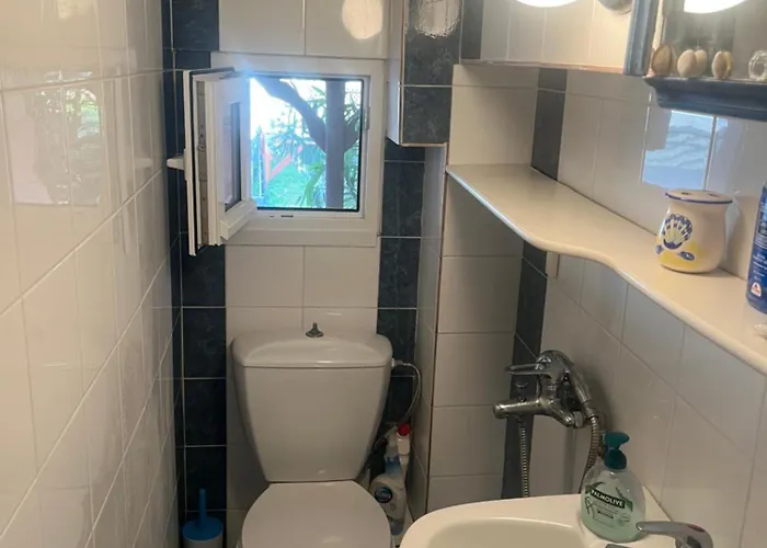 Pefkoxori Maisonette 250m From The Sea With Garden And Parking Pefkochori