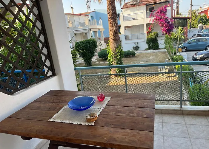 Pefkoxori Maisonette 250m From The Sea With Garden And Parking Pefkochori