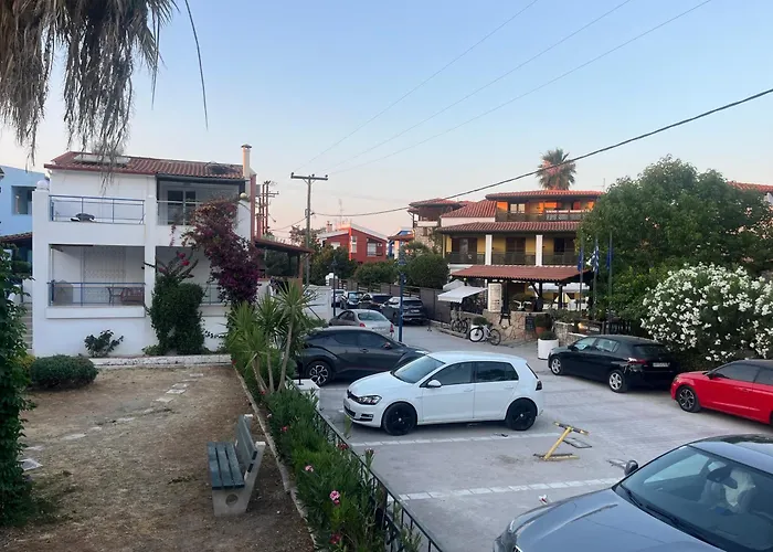 Pefkoxori Maisonette 250m From The Sea With Garden And Parking Appartement Pefkochori